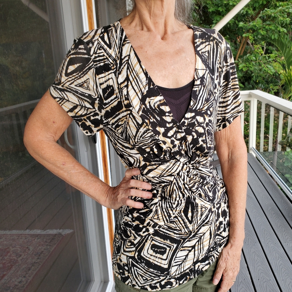 CABEL & GAUGE Cap Sleeve Top